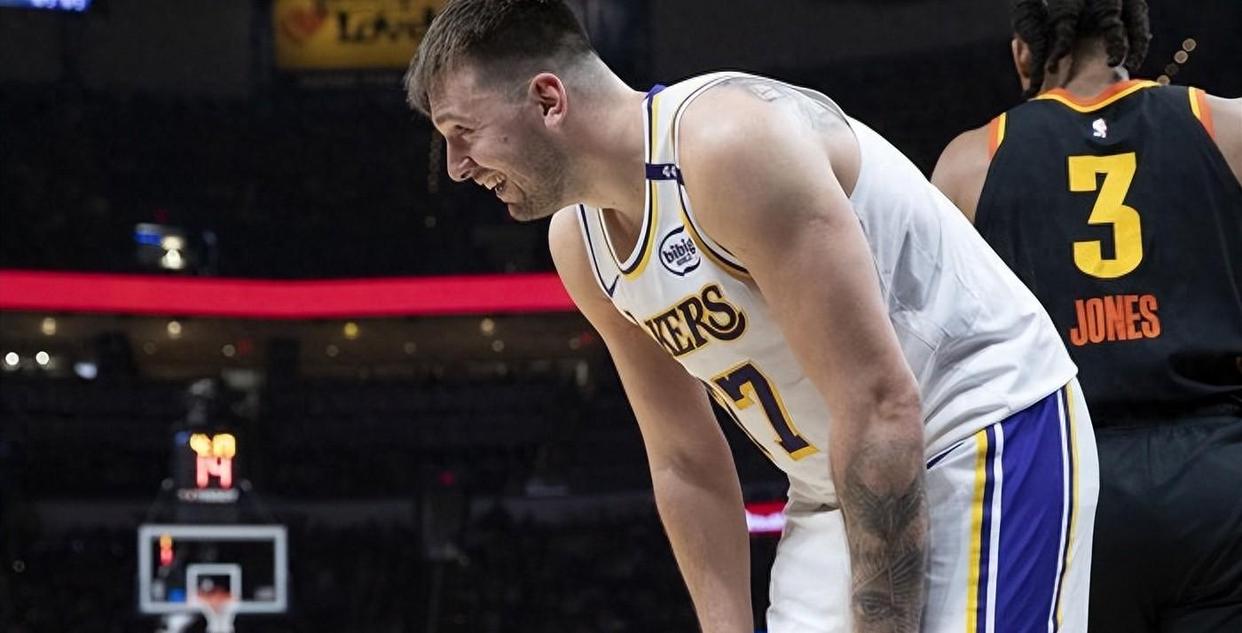 爱游戏东契奇焦点对战，莱万多夫斯基与30激战切尔西分钟，大比分获胜胜负难料！的简单介绍